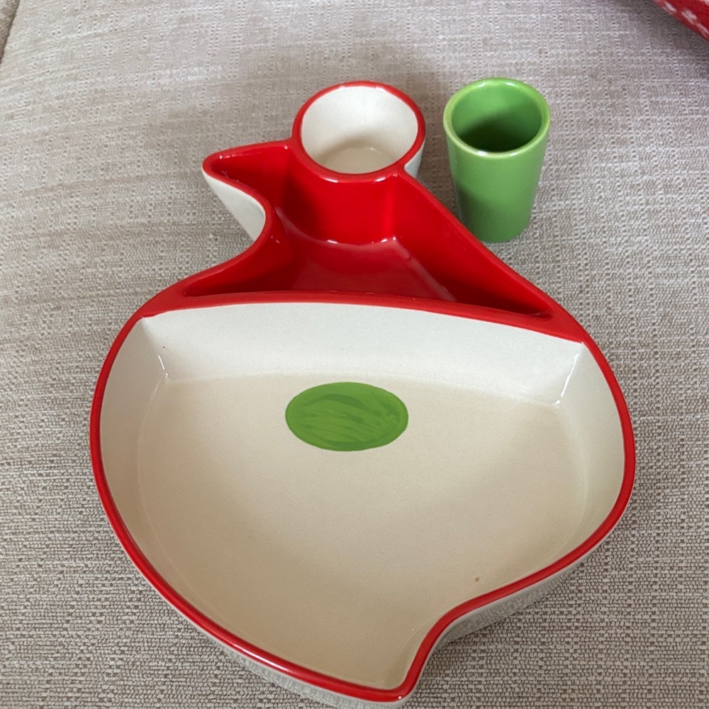 Temptations special edition holiday Christmas Santa gnome divided bowl toothpic